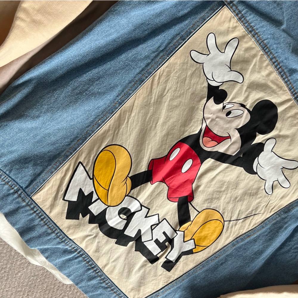 Zara sweatshirt